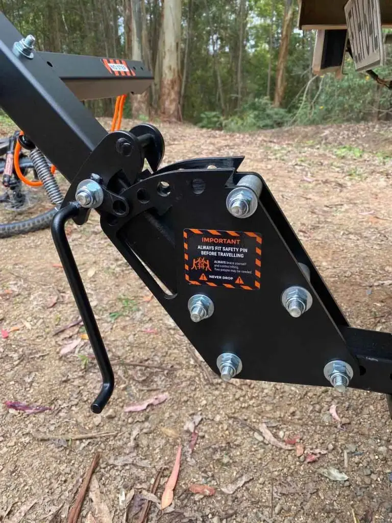 Shingleback Lite vertical bike lower pivot design on back on white van