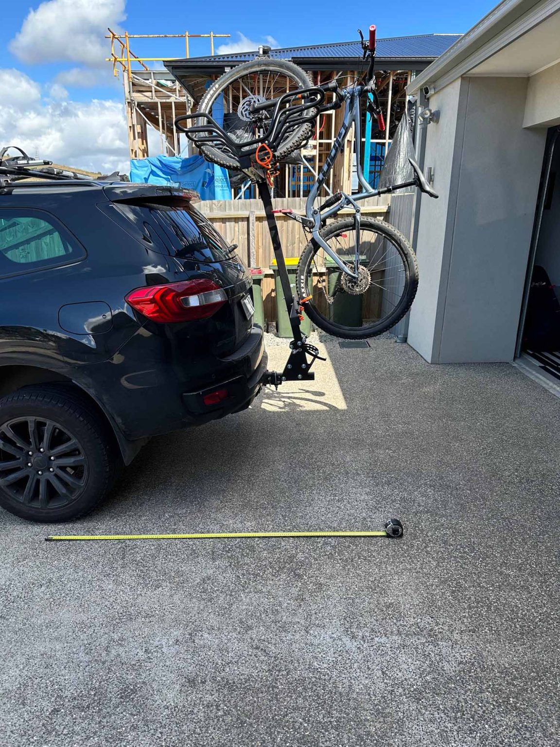 Outrigger Bike Rack Vertical Bike Rack Vehicle Image Gallery | Shingleback Off Road